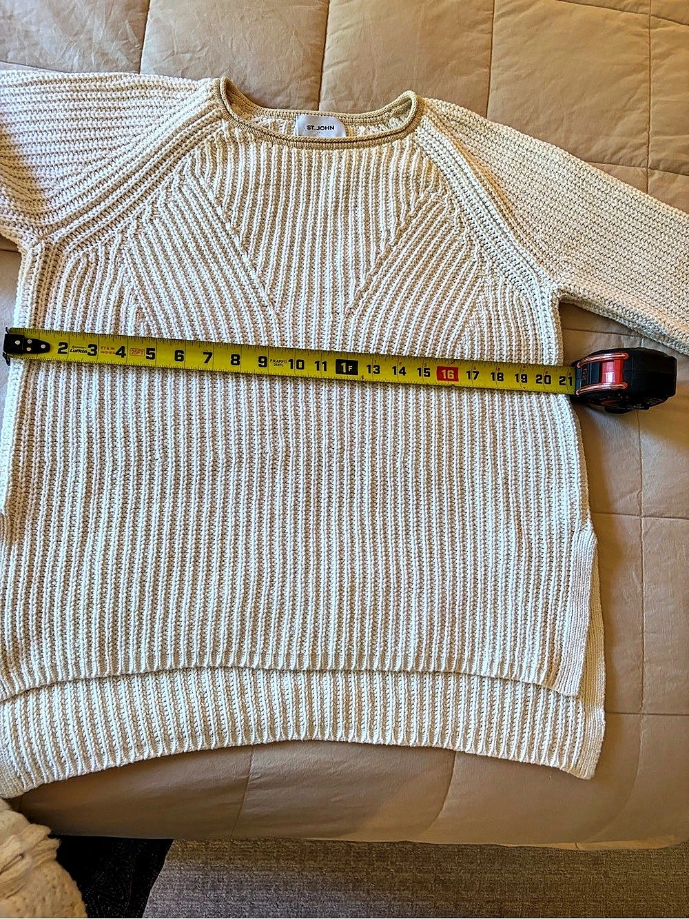 St. John Cream Geometric Knit Sweater Size Medium - Picture 5 of 8